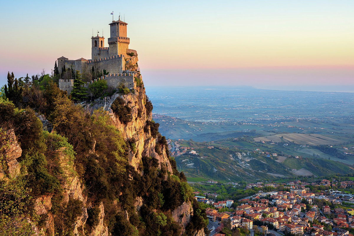 Weekend in Toscana alla scoperta di San Marino con l'agenzia viaggi Sabbia e Neve